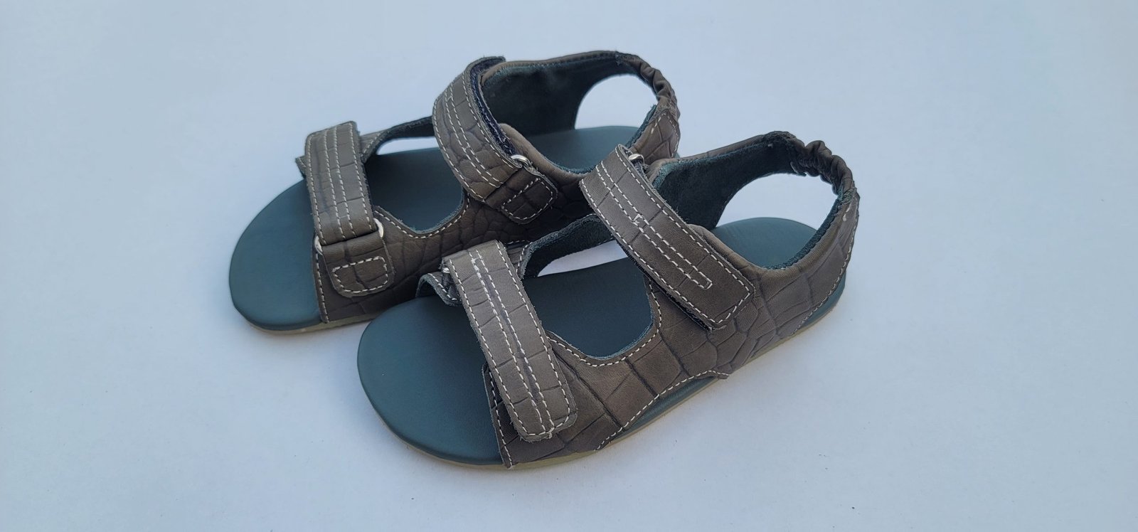 Sandal