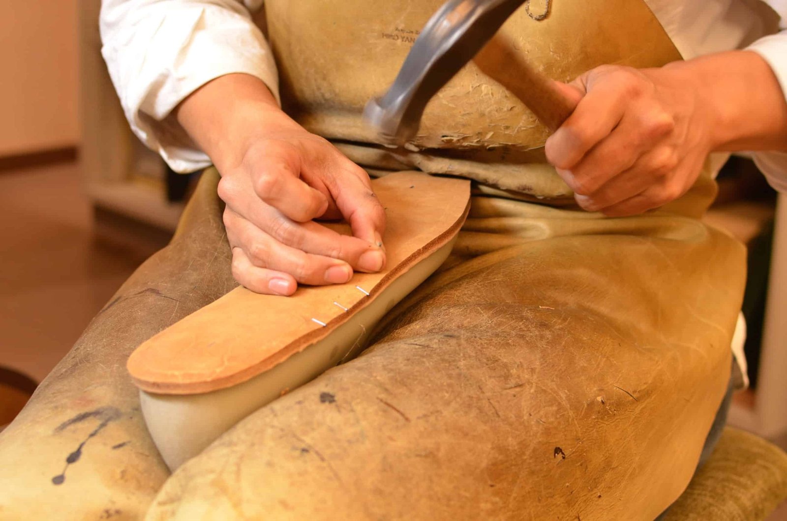 Reinforce the attachments on the sides.